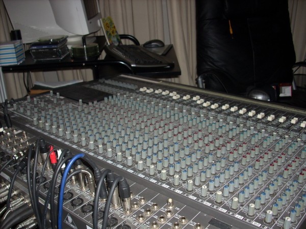 Analog mixer